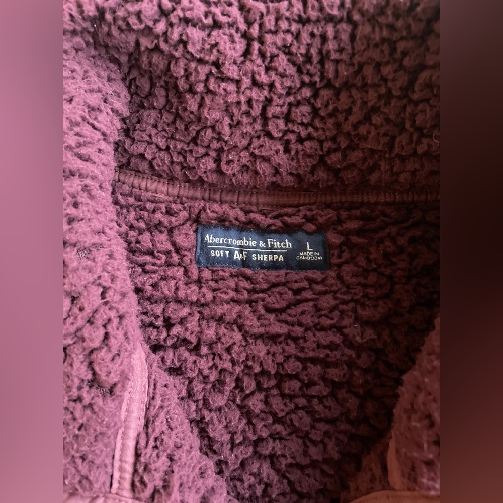 Abercrombie Sherpa Pullover - Picture 2 of 2